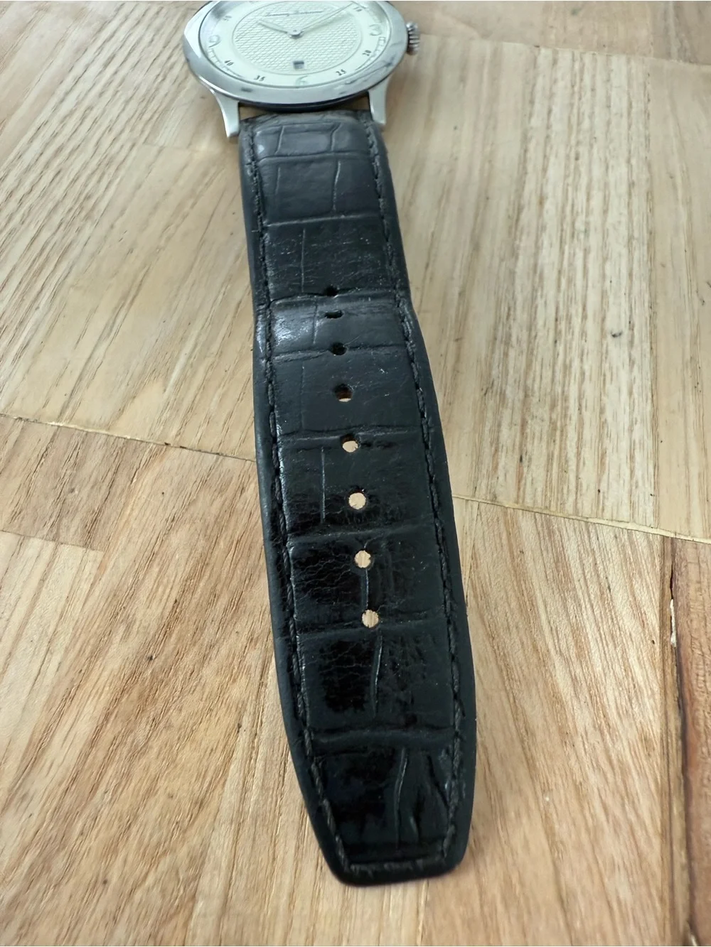 Rare Tommy Bahama men’s stainless steel and black leather watch NEW BATTERY